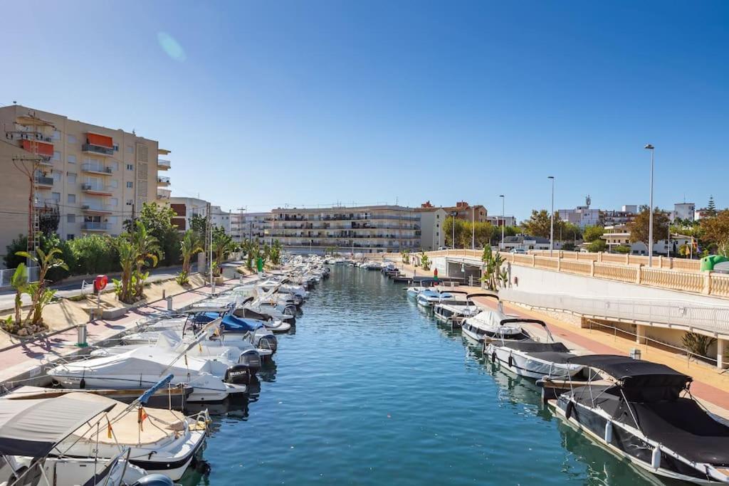 Apto. Brisa Marina Piscina+Parking A 5' Del Arenal Platja de Larenal Buitenkant foto